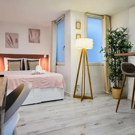 Large Studio Between Train Station & Grand Place Lille Extérieur photo